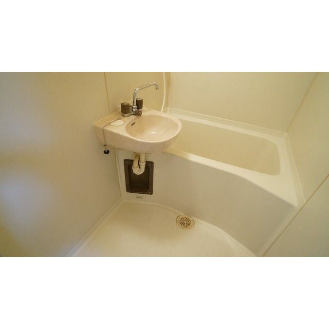 バス・シャワールーム　バス