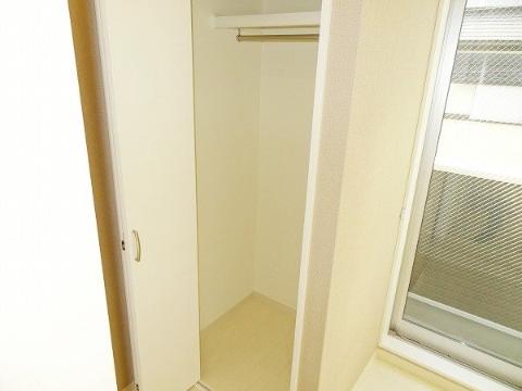 収納　クローゼット