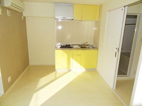 居室・リビング　洋室