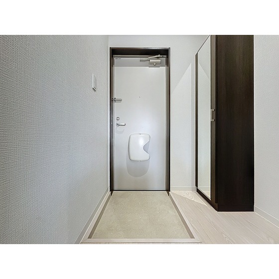 玄関　※反転タイプ