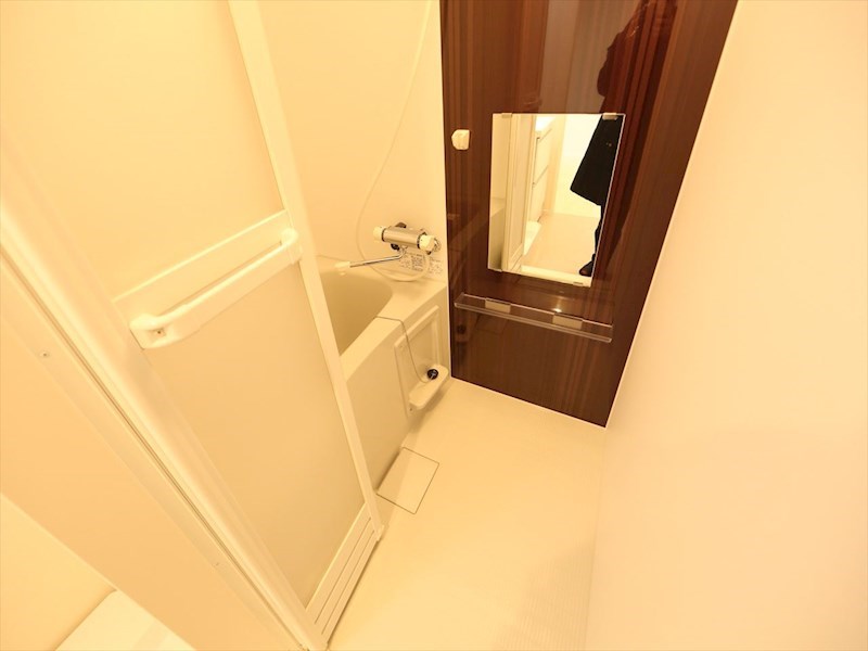 バス・シャワールーム　バスルーム　浴室暖房乾燥機付き　同仕様写真