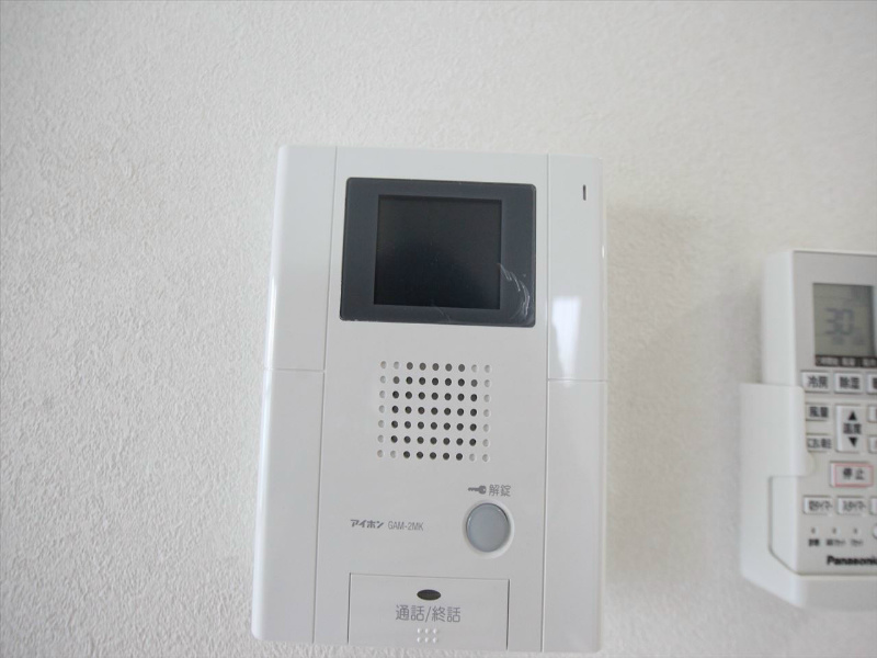 セキュリティ　TVモニター付インターホン