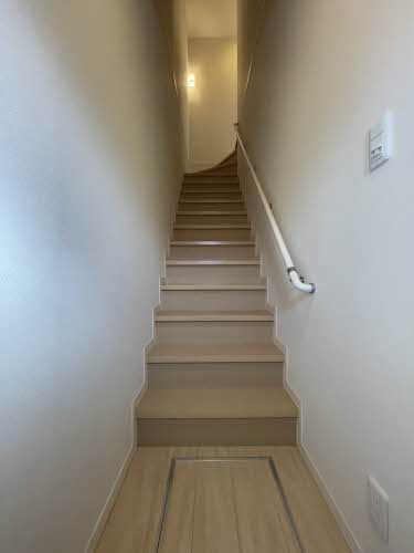 その他部屋・スペース　階段