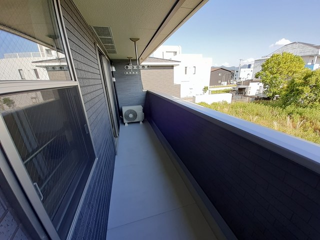 バルコニー　南向きバルコニーで日当たり良好★