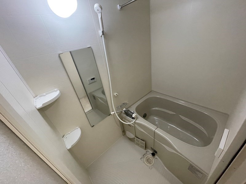 バス・シャワールーム　※同物件別号室参考写真