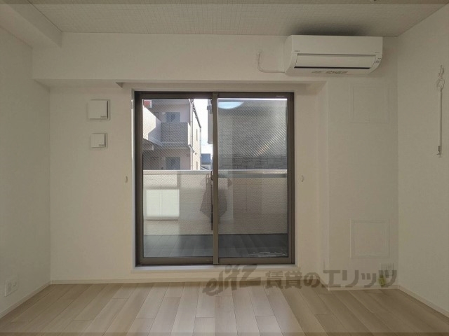 居室・リビング　洋室