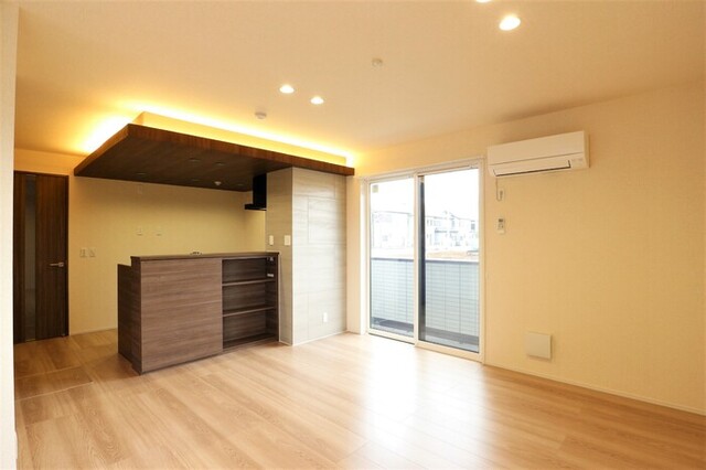 居室・リビング　リビング