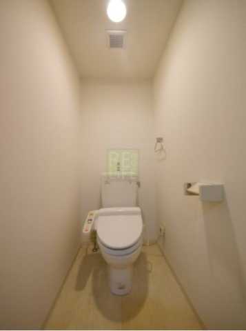 トイレ　アムス四谷三丁目