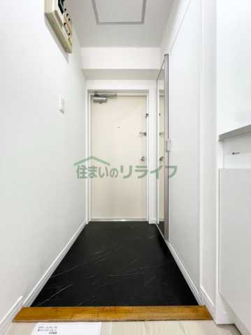 玄関　DeLCCS神楽坂五軒町