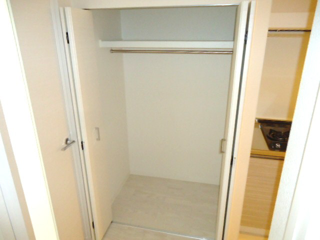 収納　クローゼット