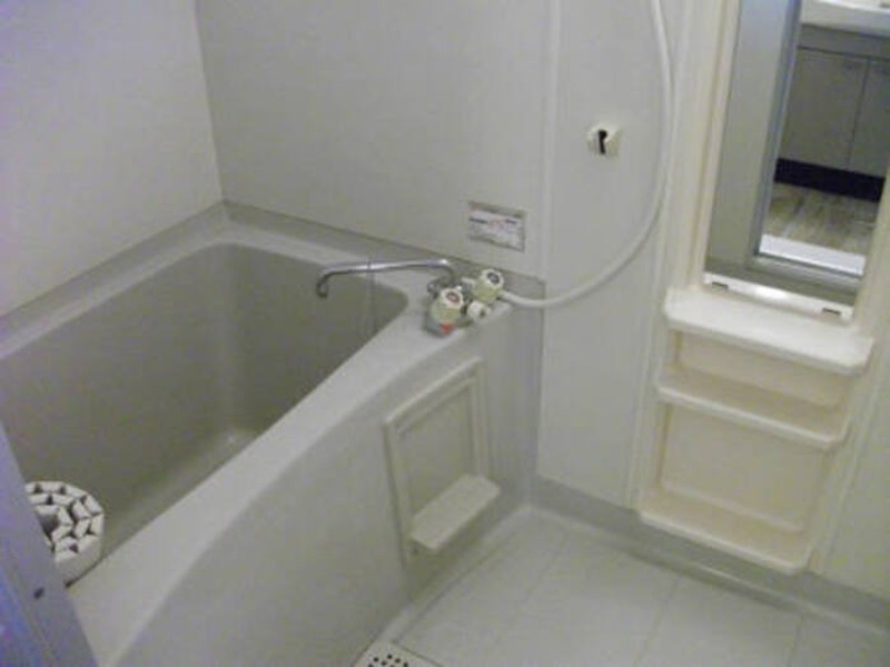 バス・シャワールーム　図面と現状に相違がある場合には現状を優先