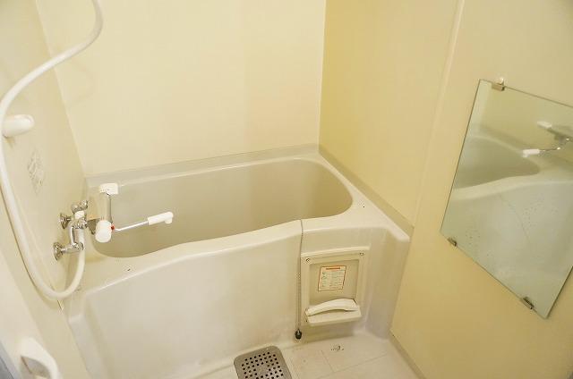 バス・シャワールーム　浴室