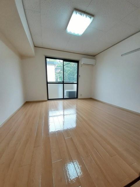 居室・リビング　居室