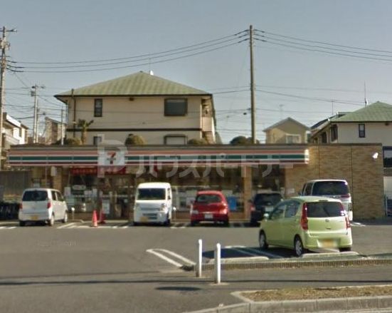 コンビニ　セブンイレブン（コンビニ）まで338m
