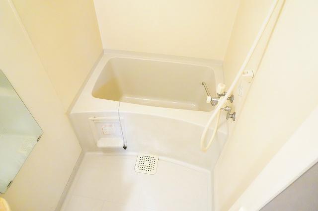 バス・シャワールーム　浴室