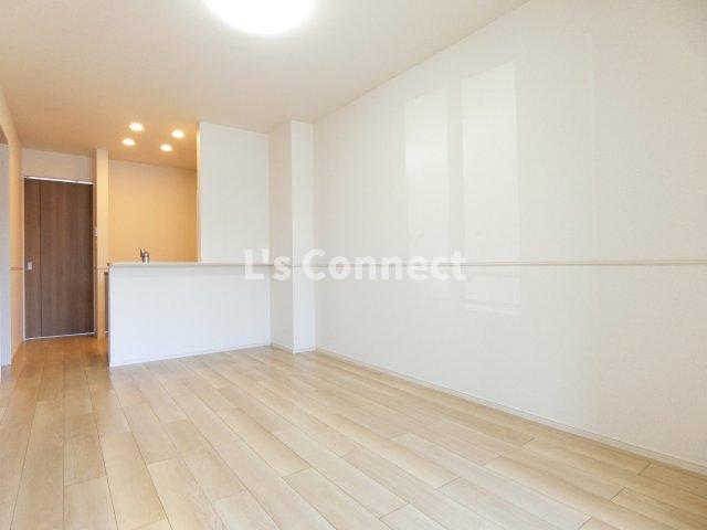 居室・リビング　１０．３帖のＬＤＫ。