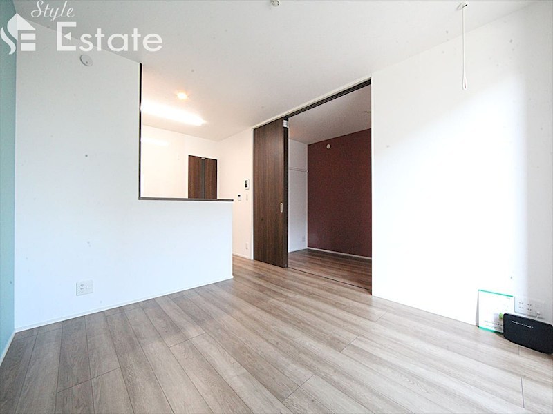 居室・リビング　内装