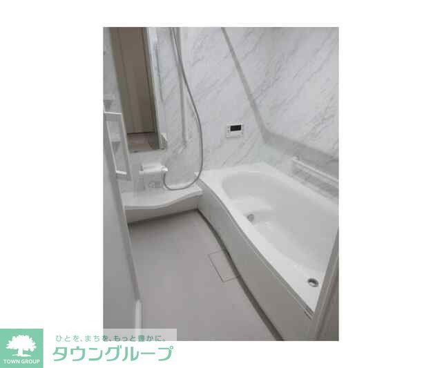 バス・シャワールーム　バス