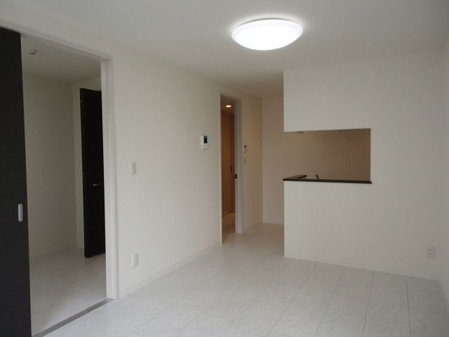 居室・リビング　人気のカウンターキッチン付きリビング