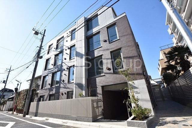 建物外観　オートロック付マンション