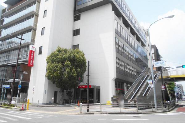 銀行　UFJ 銀行茨木西支店（銀行）まで2700m