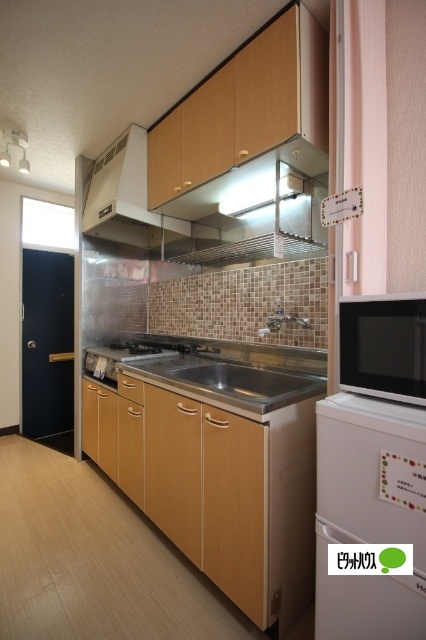 キッチン　写真はＣ２１号室になります