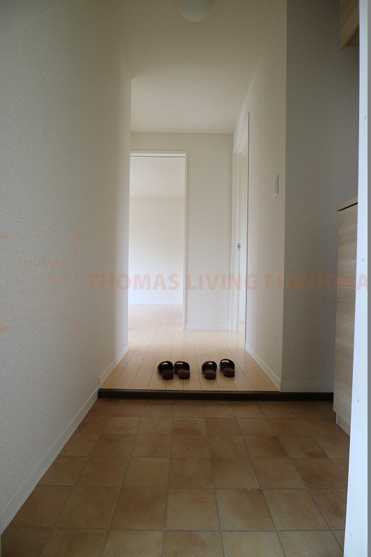 玄関　※リノベーション参考写真