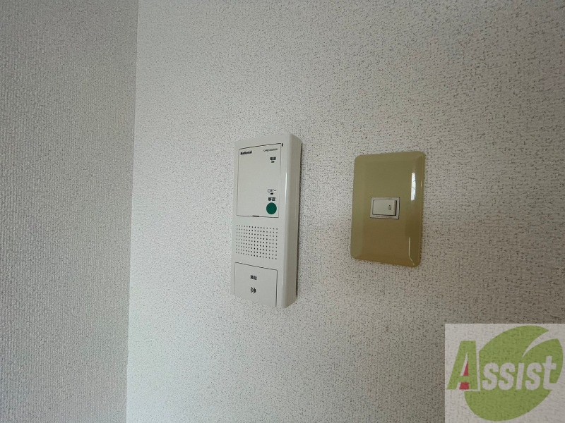 セキュリティ　インターホンは通話ができるので急な訪問があっても安心です。