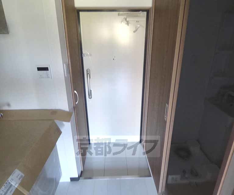 玄関　玄関です。