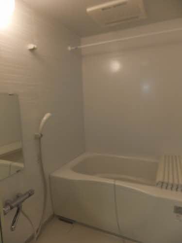 バス・シャワールーム　浴室