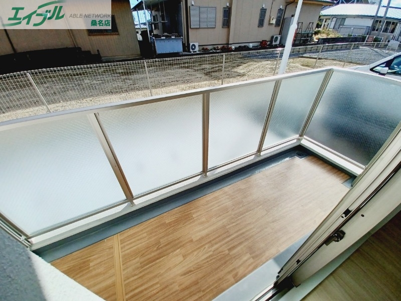 バルコニー　同物件別室写真