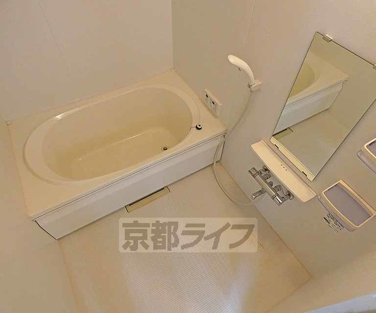 バス・シャワールーム　浴室です。