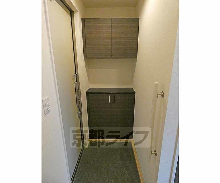 玄関　玄関です。