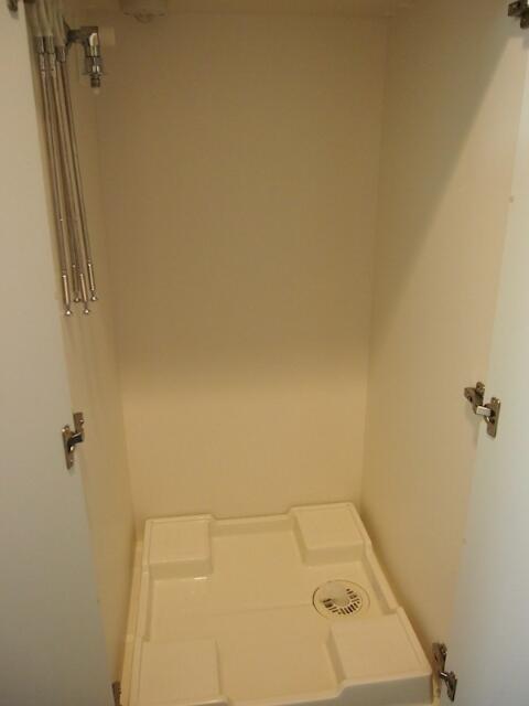 その他設備　洗濯機置場