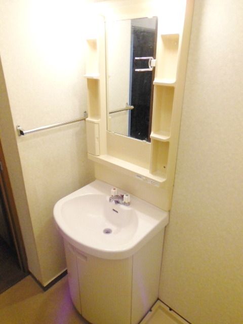洗面設備　★お部屋探しはタウンハウジング高幡不動店まで★