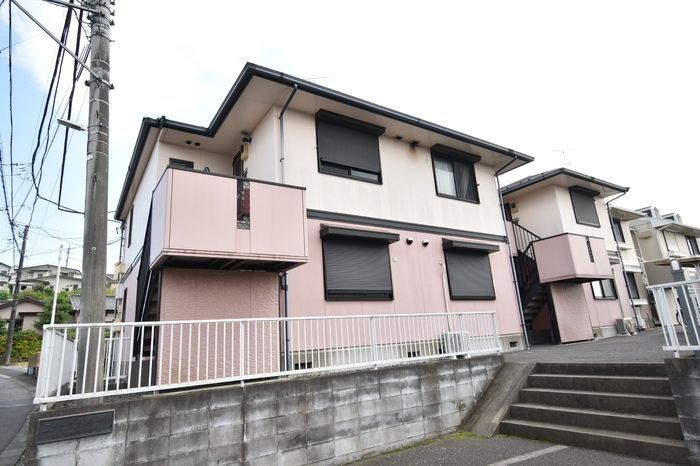 建物外観　★お部屋探しはタウンハウジング高幡不動店まで★