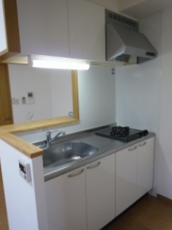 キッチン　２口コンロ付きです。