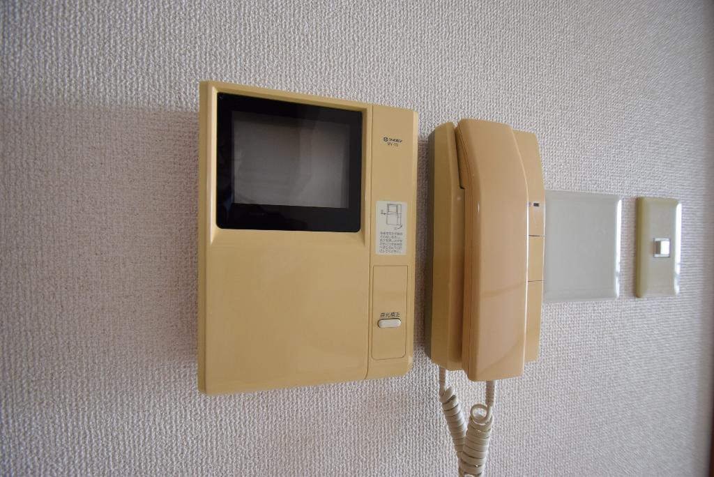 セキュリティ　カメラ付インターホン