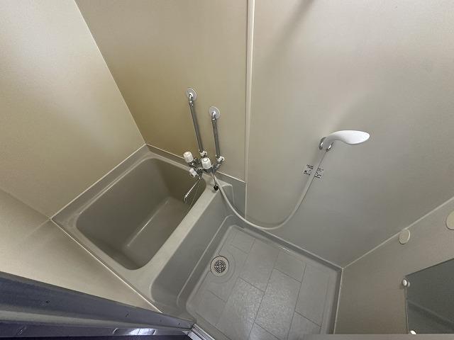 バス・シャワールーム　浴室