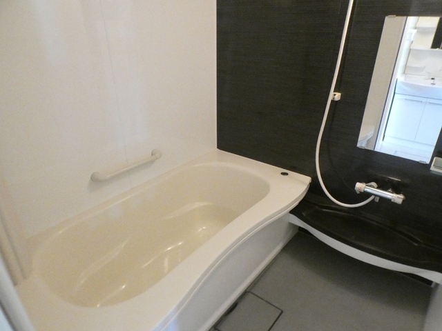 バス・シャワールーム　浴室