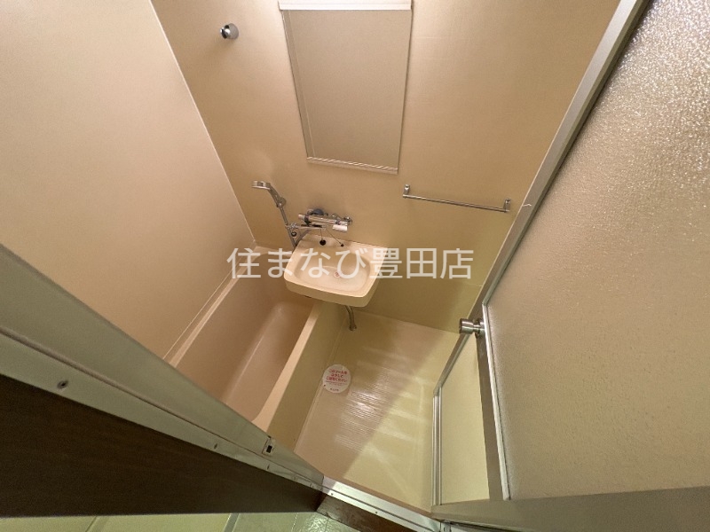 バス・シャワールーム　同型タイプ