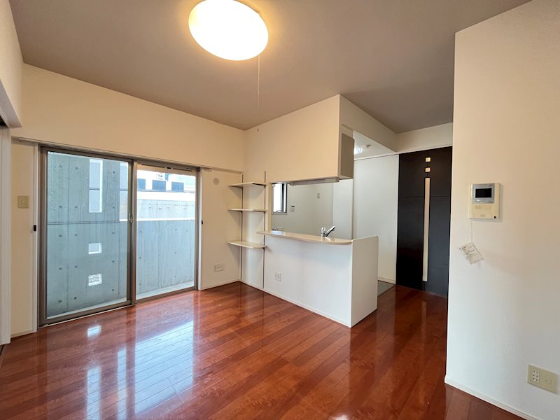 居室・リビング　別号室イメージ