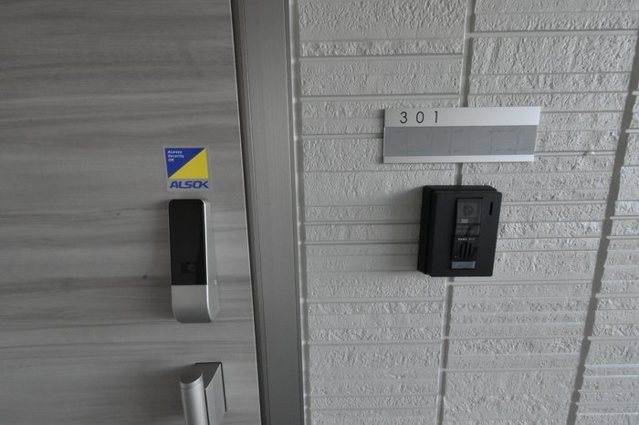 玄関　反転タイプ