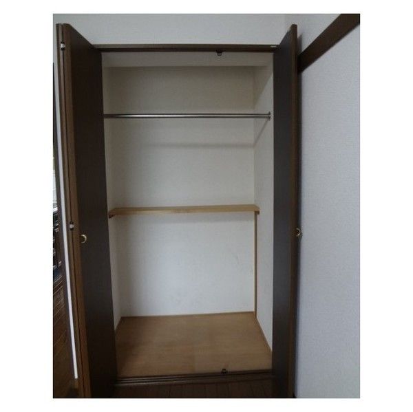 収納　※写真は821号室です。 相違する場合は現況を優先いたします