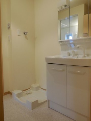 洗面設備　弊社は都内全域の物件をご紹介可能です！