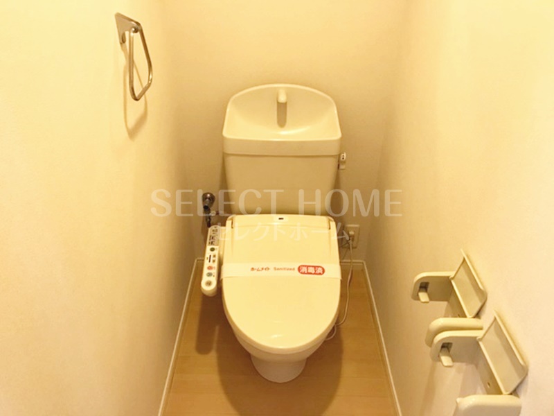 トイレ　トイレもきれいです