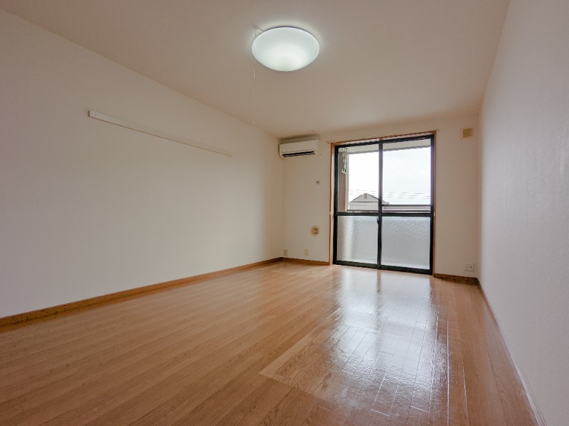 居室・リビング　図面と現状に相違がある場合には現状を優先