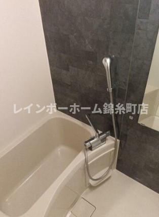 バス・シャワールーム　※建築中のため同施工会社参考写真となります。