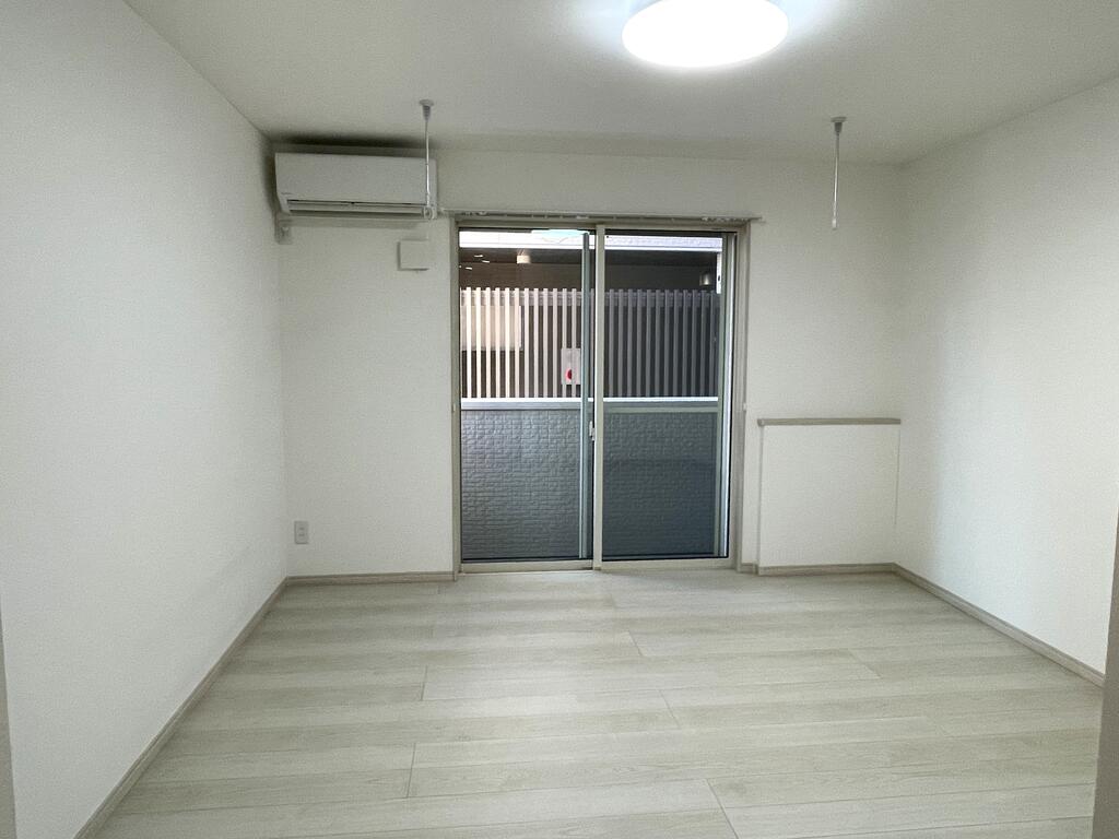 その他部屋・スペース　8.3帖洋室