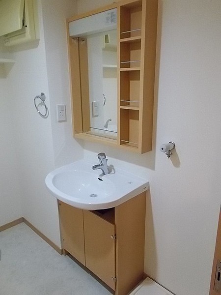 洗面設備　弊社は都内全域の物件が仲介手数料最大無料でご紹介可能です！